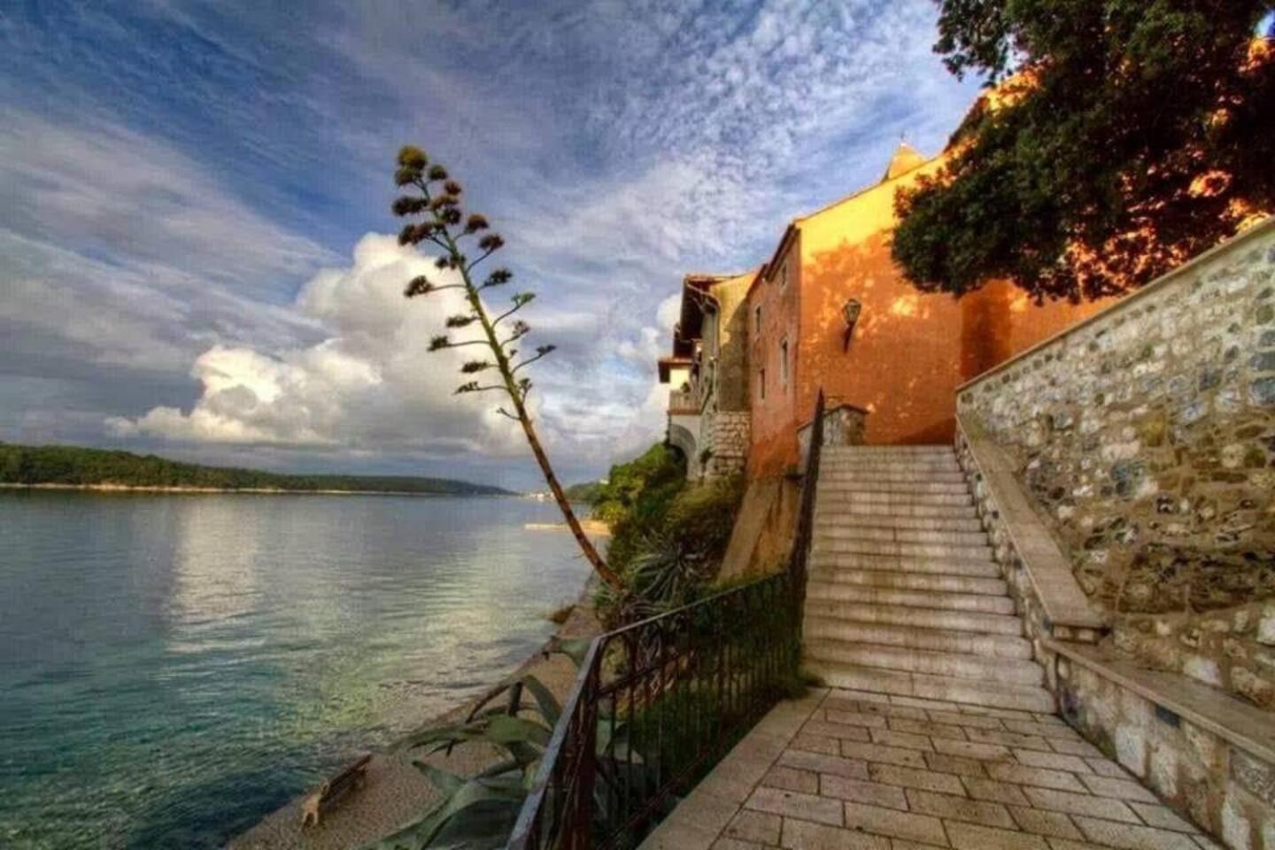 Rab Island Apartmets - Palit Rab Town Luaran gambar