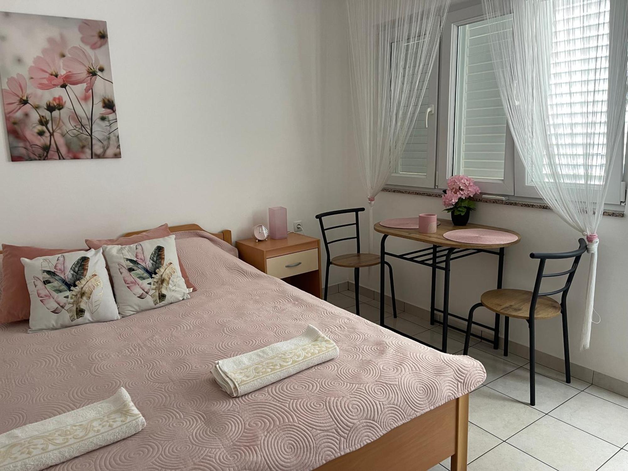Rab Island Apartmets - Palit Rab Town Luaran gambar