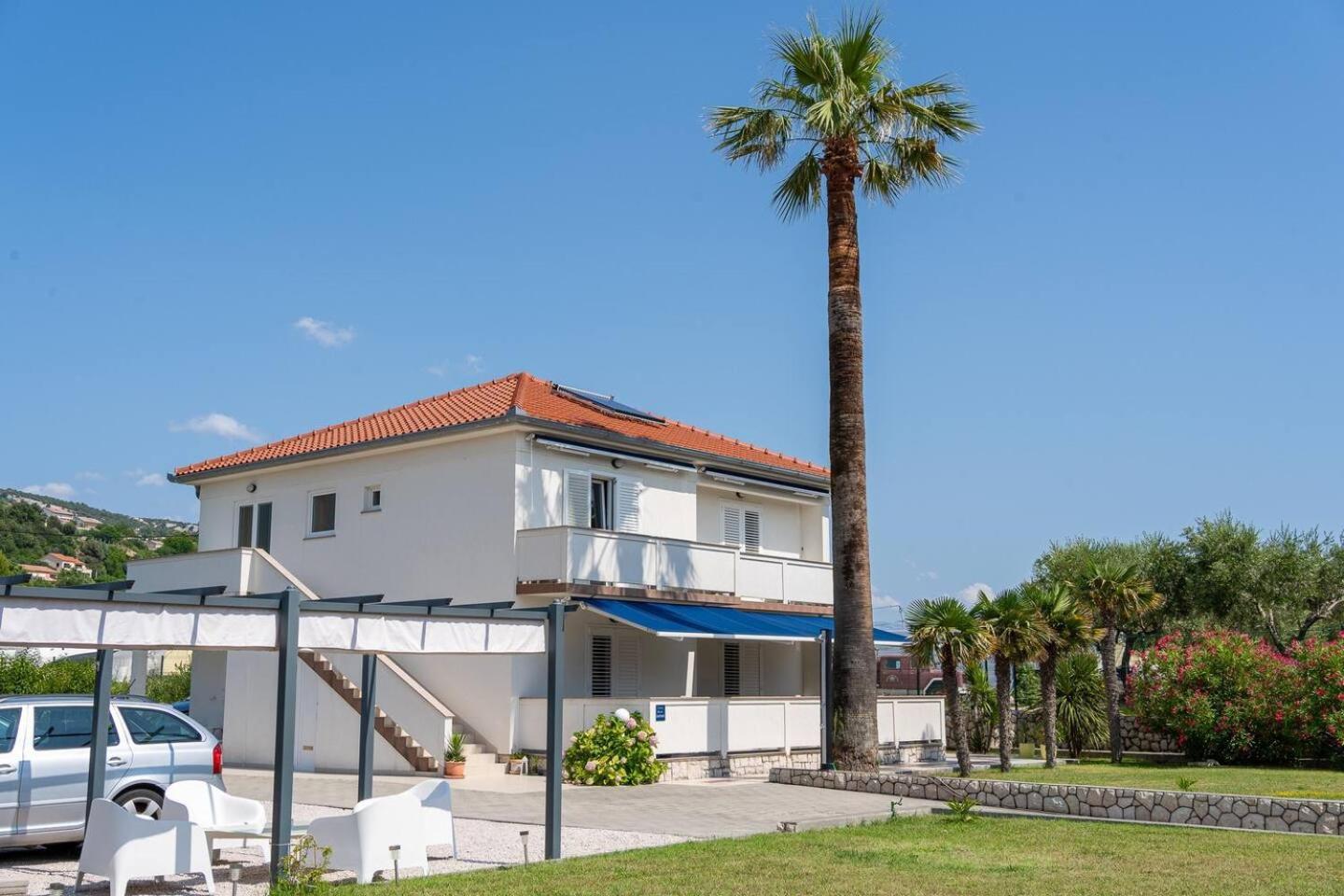 Rab Island Apartmets - Palit Rab Town Luaran gambar