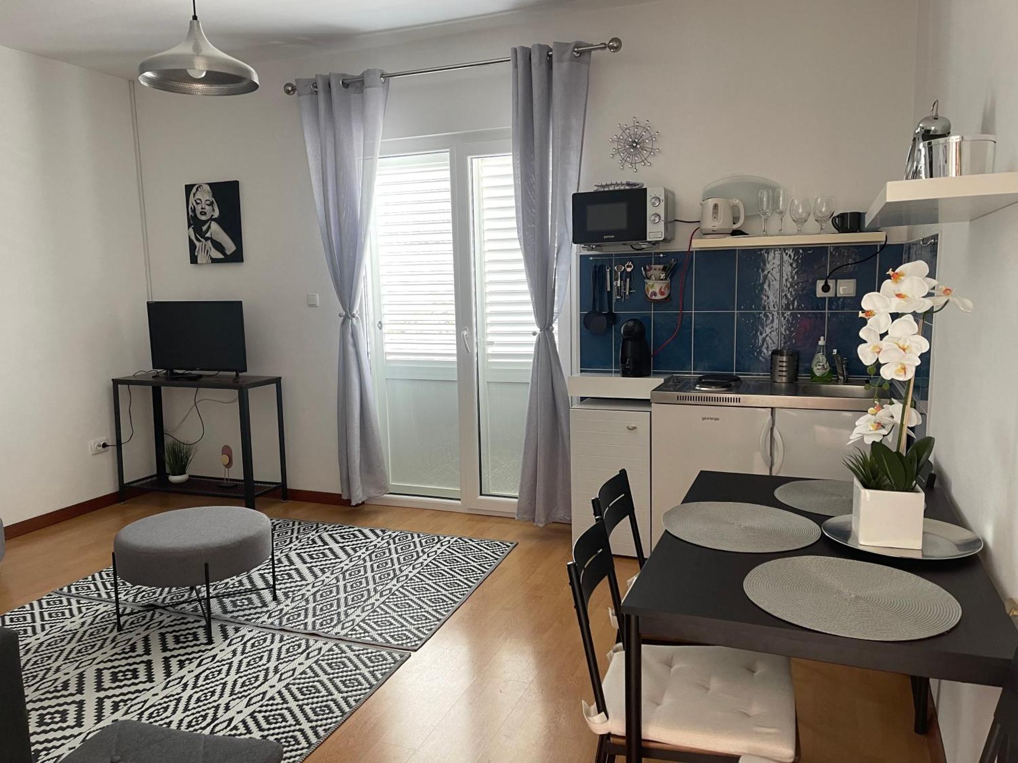 Rab Island Apartmets - Palit Rab Town Luaran gambar